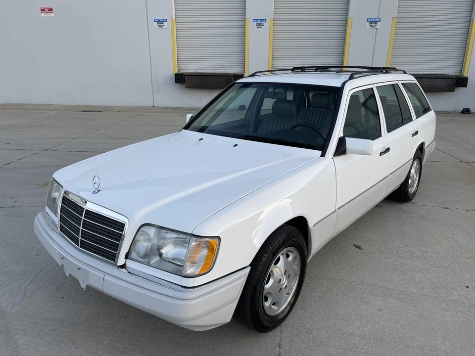 1995 Mercedes-Benz W124 E-Class - Image 5 of 31