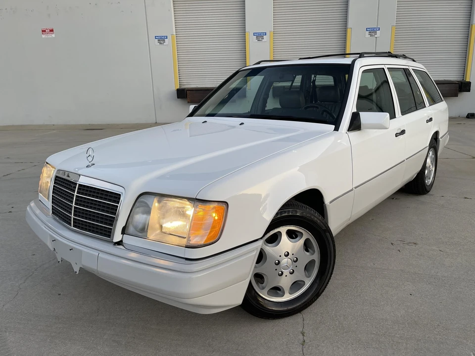 1995 Mercedes-Benz W124 E-Class - Image 7 of 31