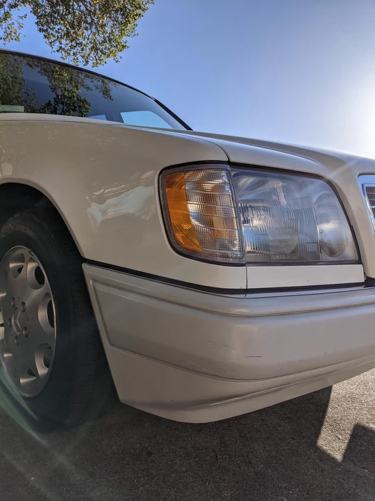 1995 Mercedes-Benz W124 E-Class - Image 14 of 31