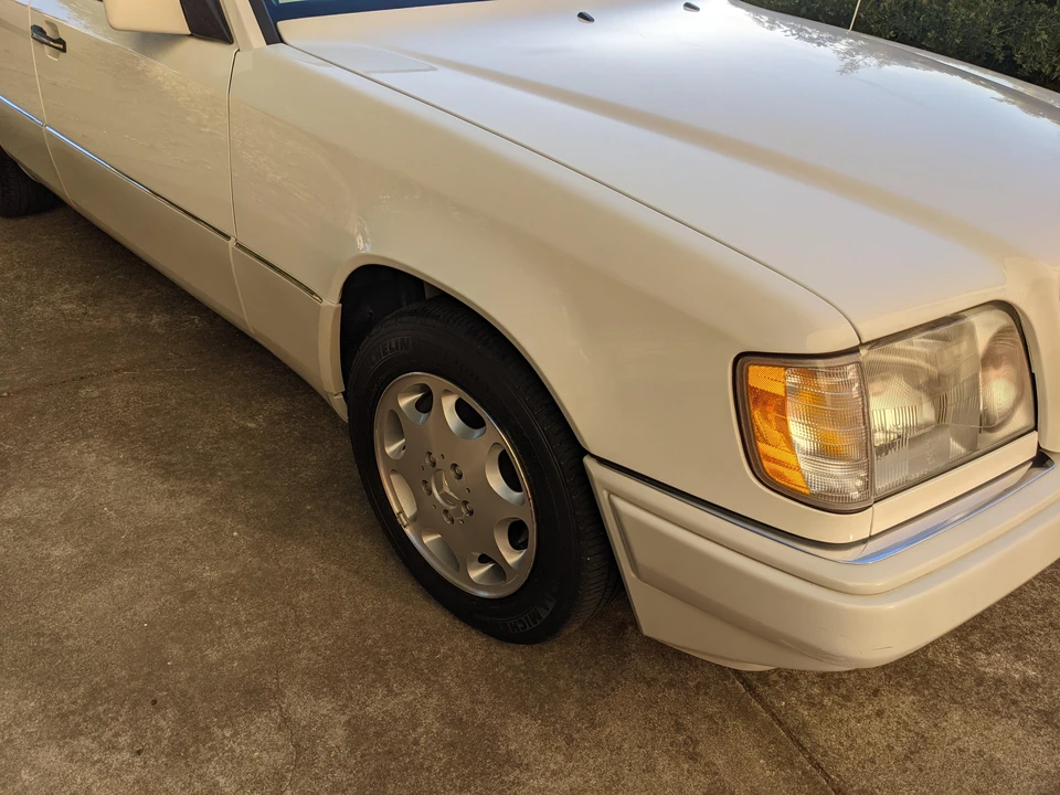 1995 Mercedes-Benz W124 E-Class - Image 12 of 31