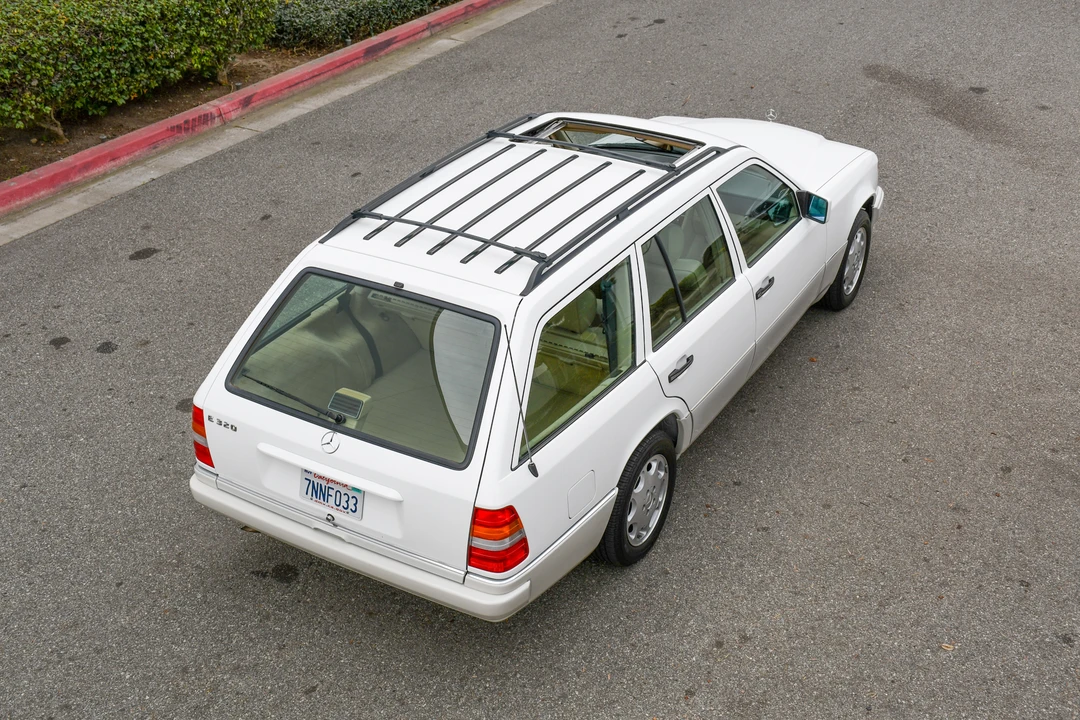 1995 Mercedes-Benz W124 E-Class - Image 22 of 31