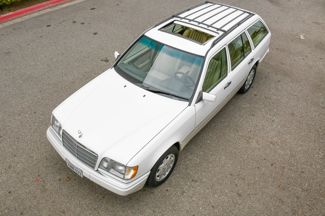 1995 Mercedes-Benz W124 E-Class - Image 20 of 31