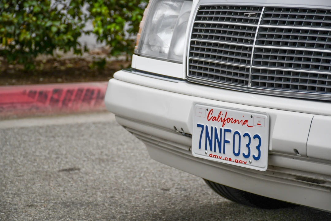 1995 Mercedes-Benz W124 E-Class - Image 29 of 31