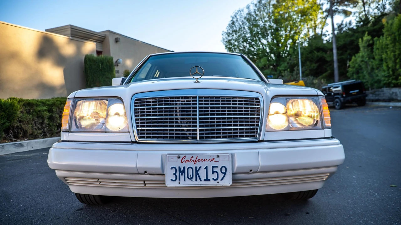 1995 Mercedes-Benz W124 E-Class - Image 7 of 31