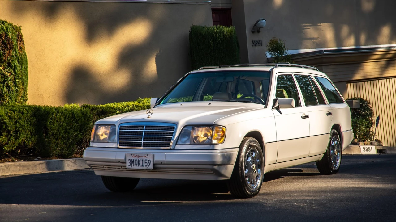 1995 Mercedes-Benz W124 E-Class - Image 6 of 31