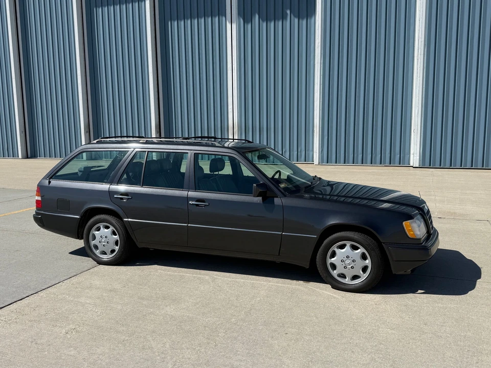1995 Mercedes-Benz W124 E-Class - Image 21 of 31