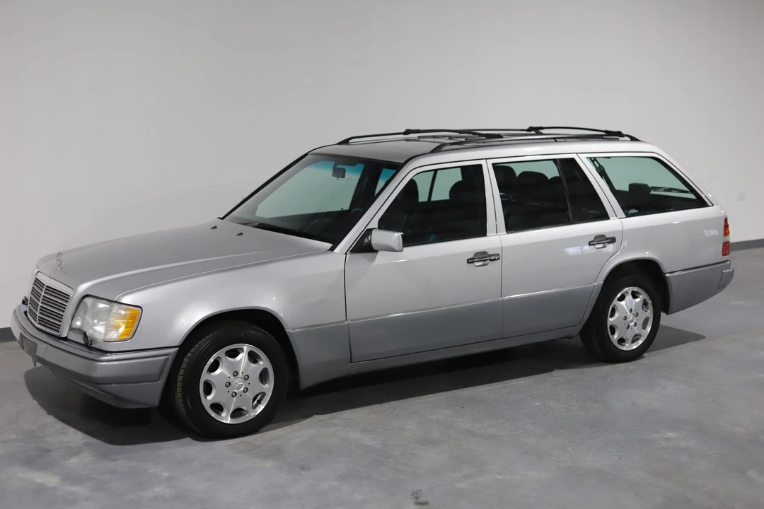1995 Mercedes-Benz W124 E-Class - Image 7 of 31