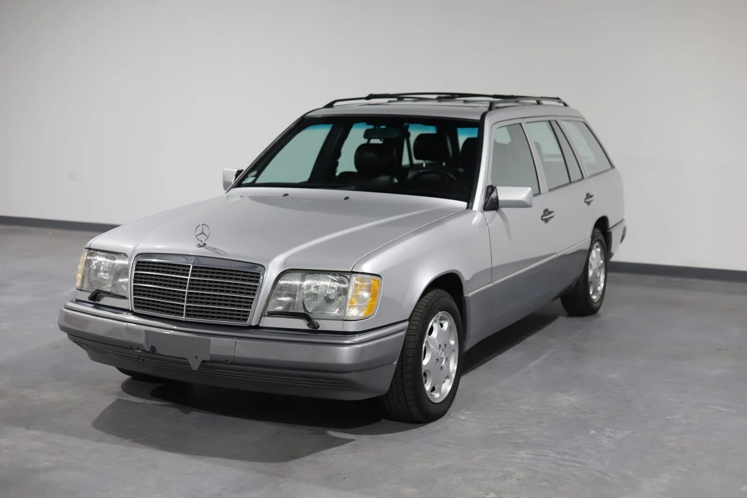 1995 Mercedes-Benz W124 E-Class - Image 10 of 31