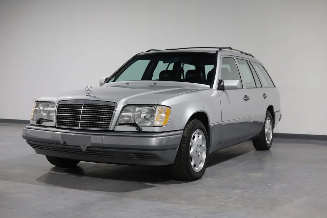 1995 Mercedes-Benz W124 E-Class - Image 9 of 31