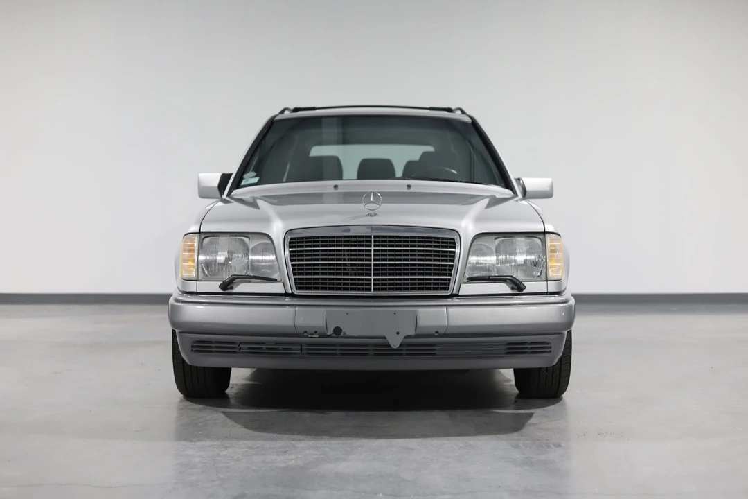 1995 Mercedes-Benz W124 E-Class - Image 14 of 31