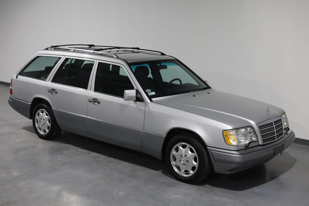 1995 Mercedes-Benz W124 E-Class - Image 20 of 31