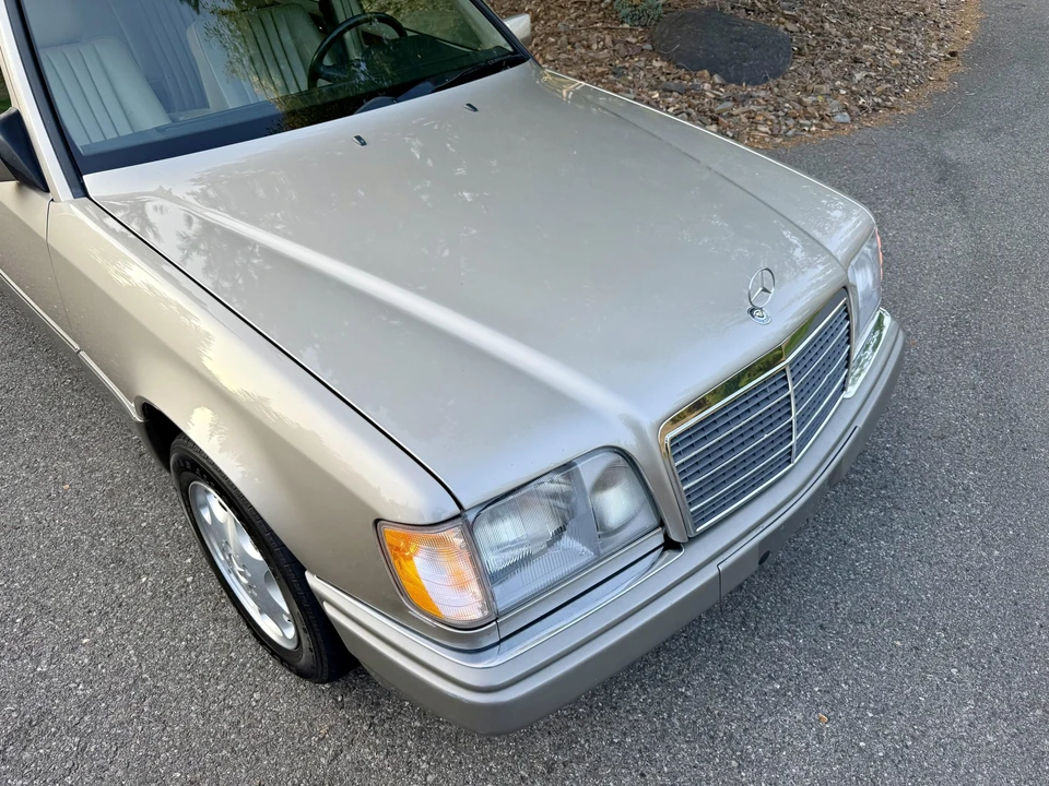 1995 Mercedes-Benz W124 E-Class - Image 20 of 31