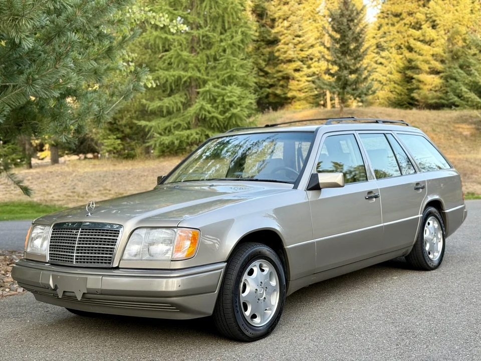 1995 Mercedes-Benz W124 E-Class - Image 14 of 31
