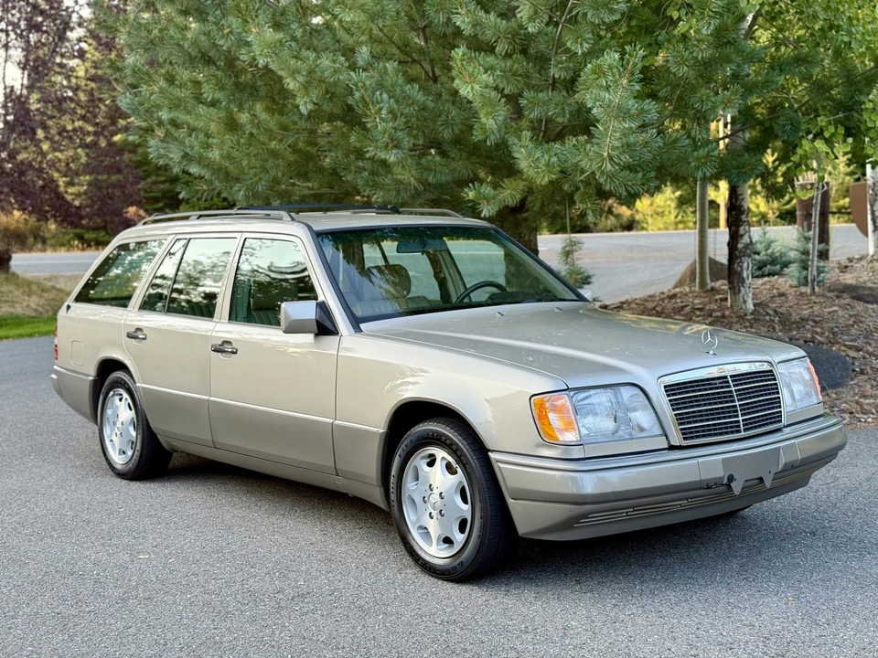 1995 Mercedes-Benz W124 E-Class - Image 5 of 31