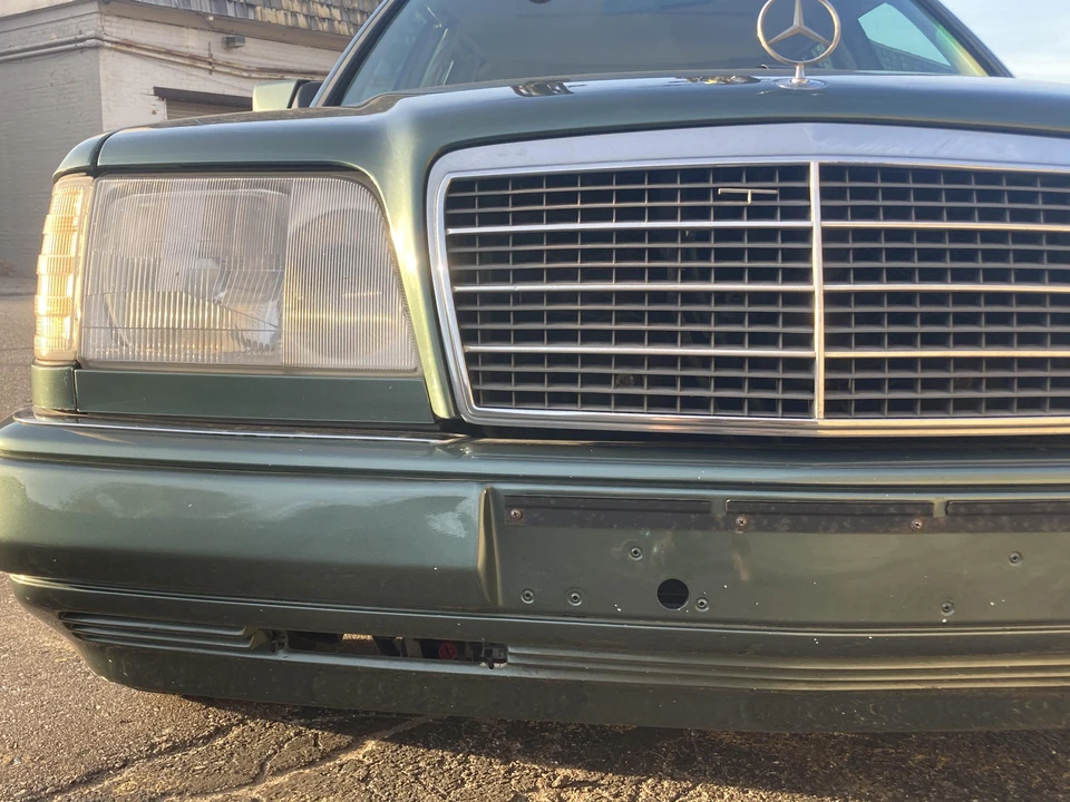 1995 Mercedes-Benz W124 E-Class - Image 16 of 31