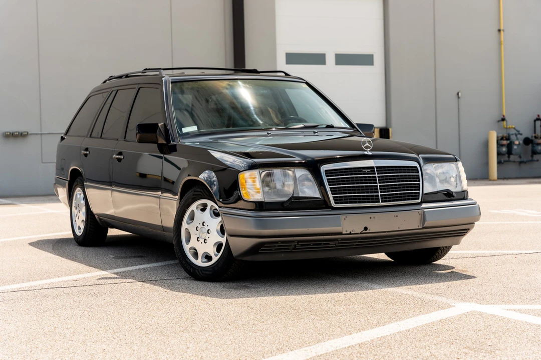 1995 Mercedes-Benz W124 E-Class - Image 16 of 31