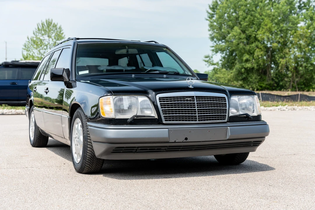 1995 Mercedes-Benz W124 E-Class - Image 19 of 31
