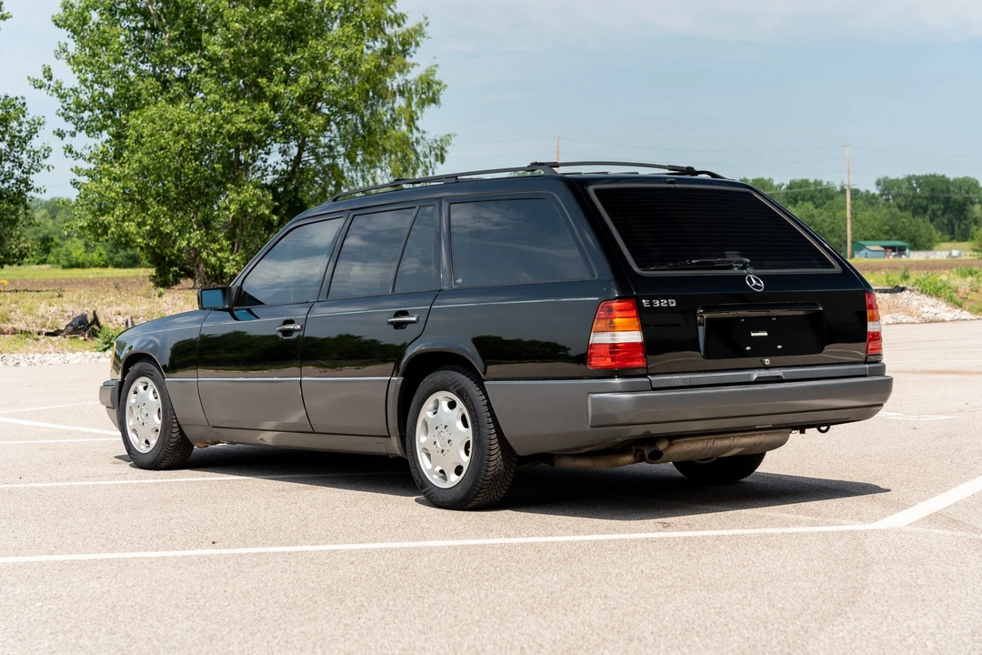 1995 Mercedes-Benz W124 E-Class - Image 7 of 31
