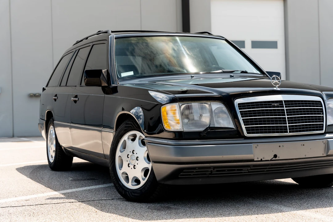 1995 Mercedes-Benz W124 E-Class - Image 23 of 31