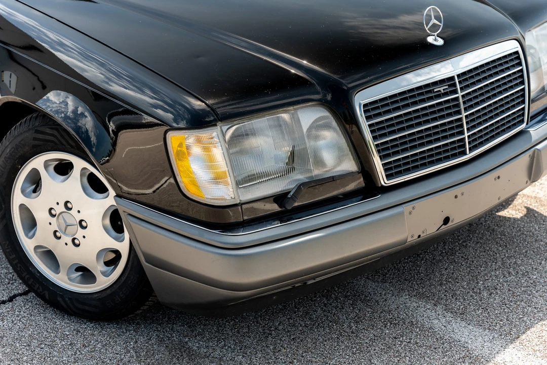 1995 Mercedes-Benz W124 E-Class - Image 25 of 31