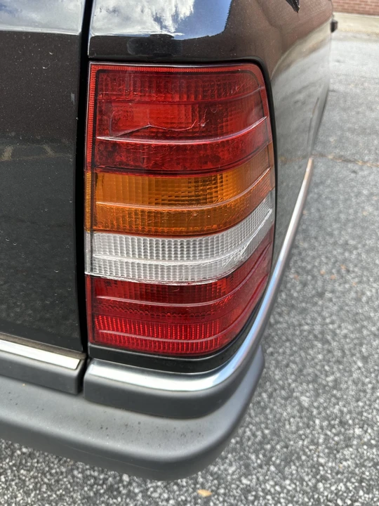 1995 Mercedes-Benz W124 E-Class - Image 31 of 31