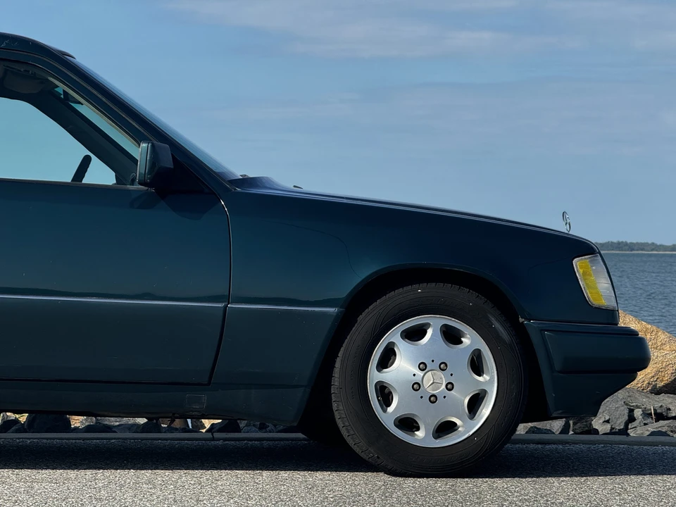 1995 Mercedes-Benz W124 E-Class - Image 22 of 31