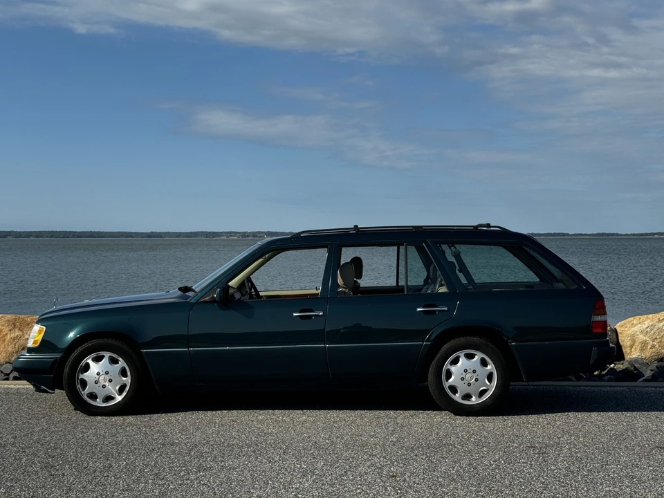 1995 Mercedes-Benz W124 E-Class - Image 15 of 31