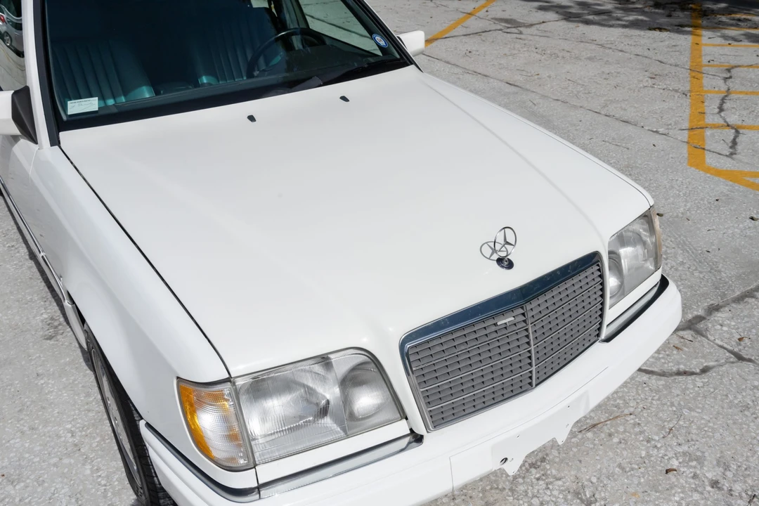 1995 Mercedes-Benz W124 E-Class - Image 16 of 31