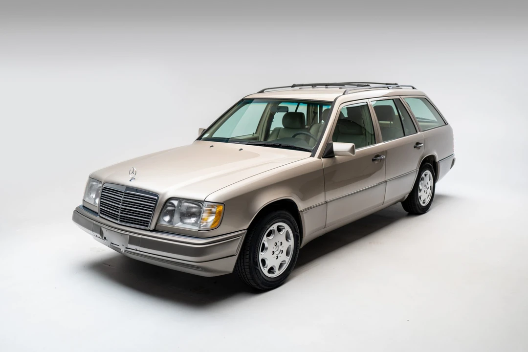 1995 Mercedes-Benz W124 E-Class - Image 3 of 31