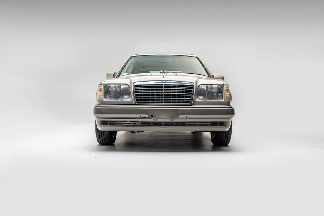1995 Mercedes-Benz W124 E-Class - Image 5 of 31
