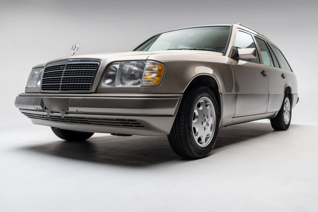 1995 Mercedes-Benz W124 E-Class - Image 4 of 31
