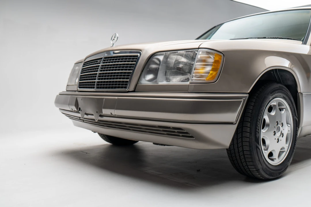 1995 Mercedes-Benz W124 E-Class - Image 15 of 31