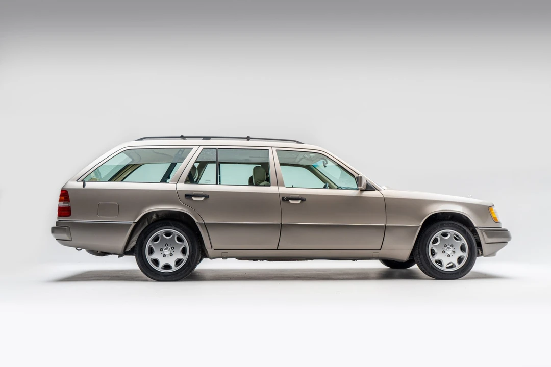 1995 Mercedes-Benz W124 E-Class - Image 7 of 31