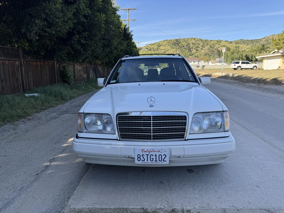 1995 Mercedes-Benz W124 E-Class - Image 20 of 31