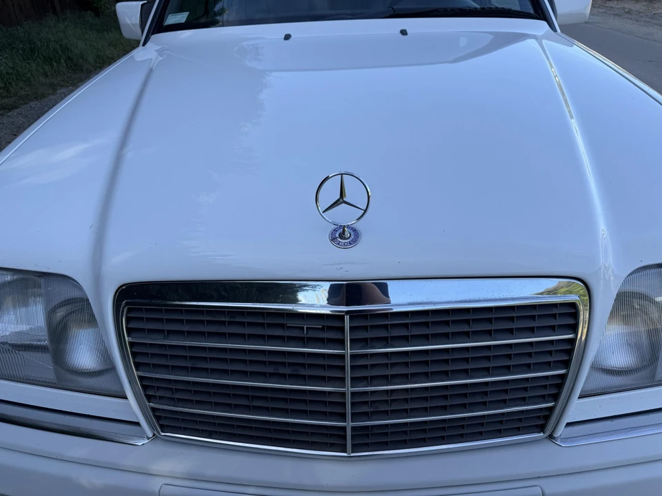 1995 Mercedes-Benz W124 E-Class - Image 23 of 31