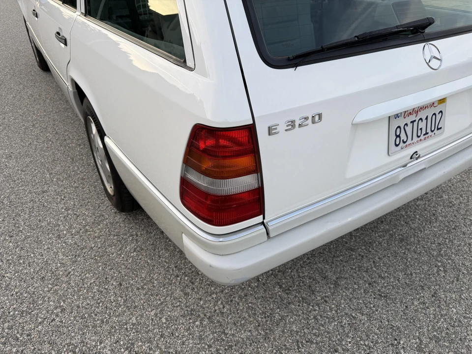 1995 Mercedes-Benz W124 E-Class - Image 31 of 31
