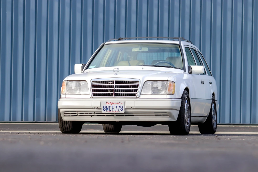 1995 Mercedes-Benz W124 E-Class - Image 4 of 31