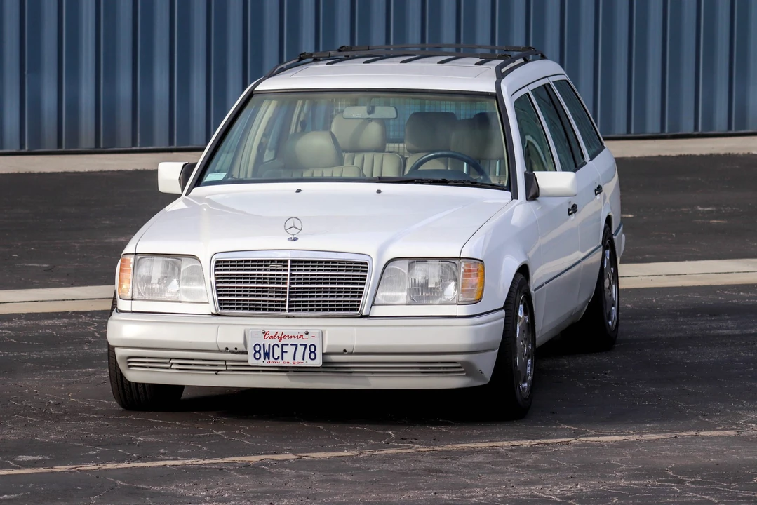 1995 Mercedes-Benz W124 E-Class - Image 5 of 31