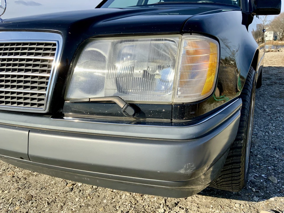 1995 Mercedes-Benz W124 E-Class - Image 23 of 31