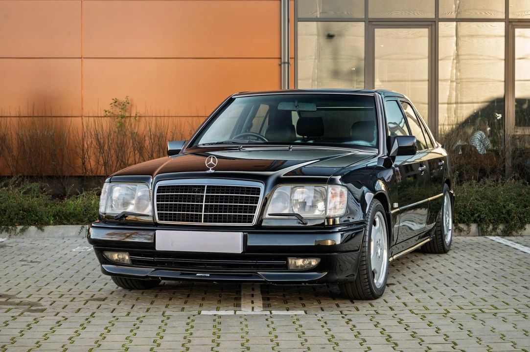 1995 Mercedes-Benz W124 E-Class - Image 4 of 30