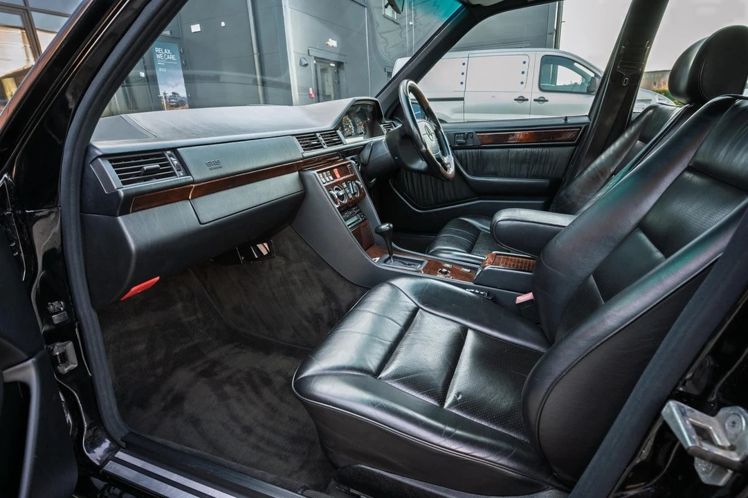 1995 Mercedes-Benz W124 E-Class - Image 19 of 30