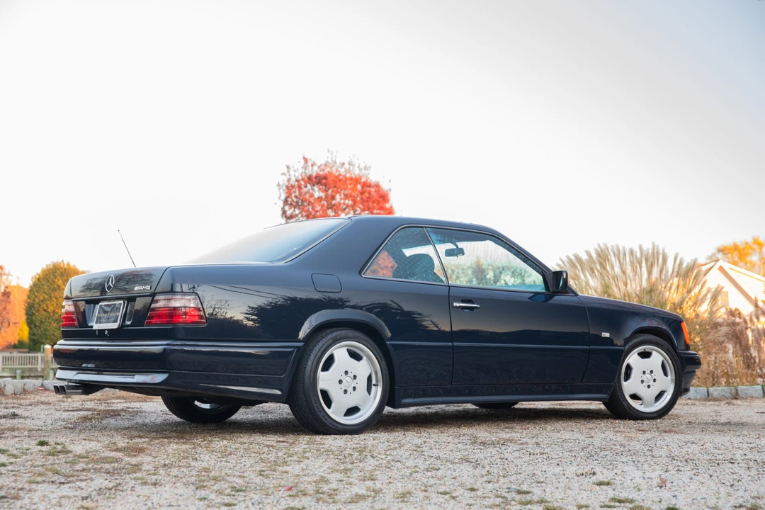 1995 Mercedes-Benz W124 E-Class - Image 3 of 31