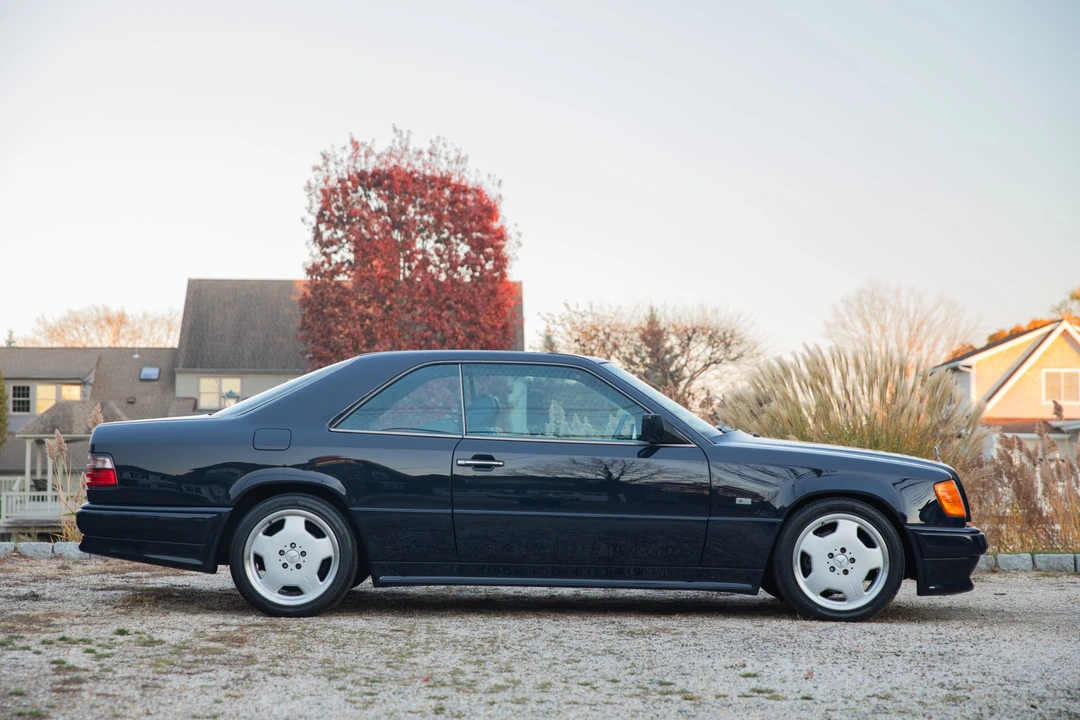 1995 Mercedes-Benz W124 E-Class - Image 5 of 31