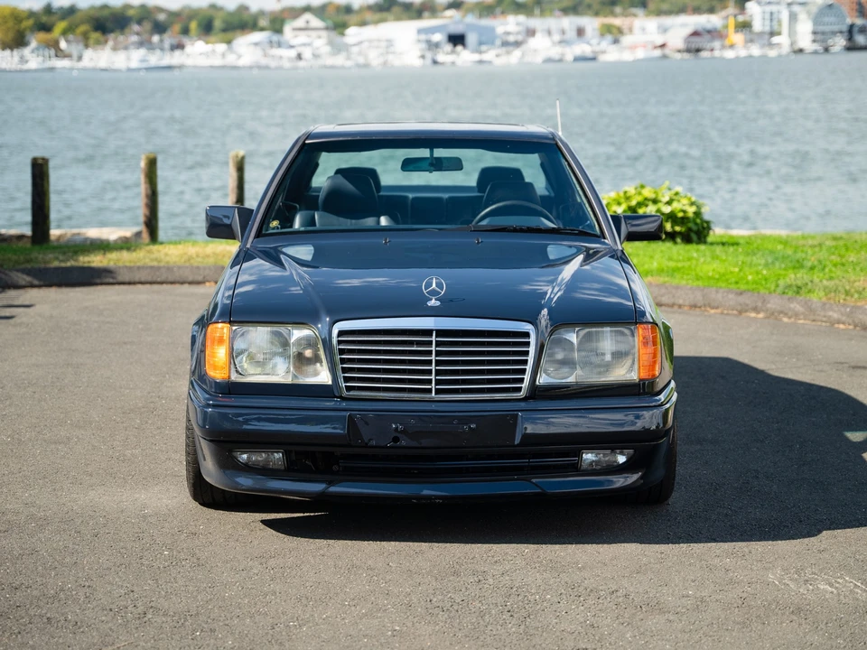 1995 Mercedes-Benz W124 E-Class - Image 29 of 31