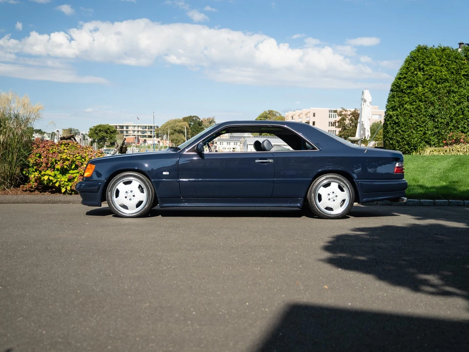 1995 Mercedes-Benz W124 E-Class - Image 16 of 31