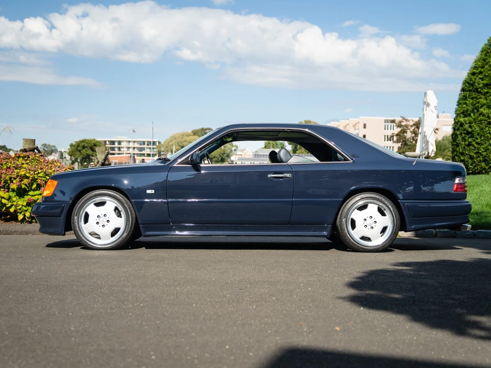 1995 Mercedes-Benz W124 E-Class - Image 17 of 31