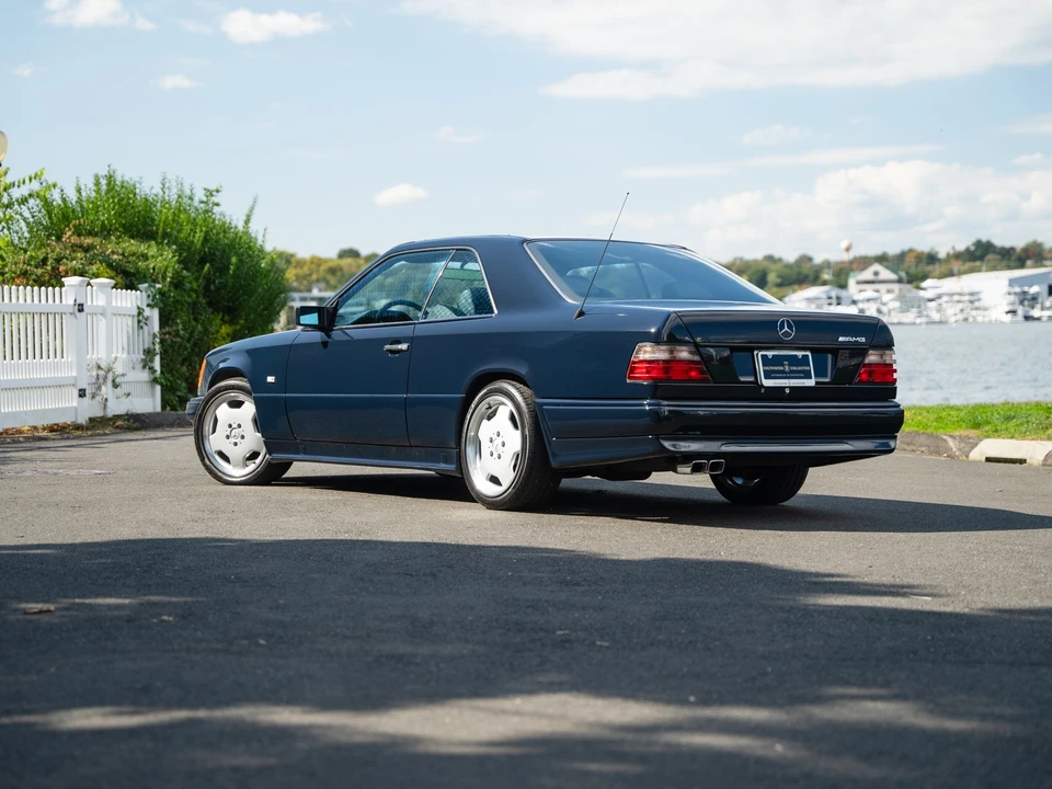 1995 Mercedes-Benz W124 E-Class - Image 19 of 31