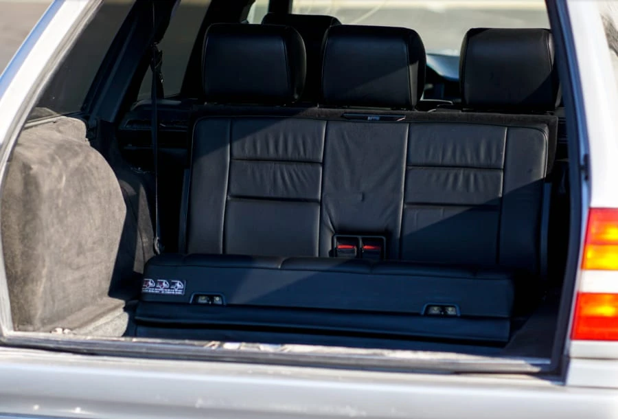 1995 Mercedes-Benz W124 E-Class - Image 8 of 9