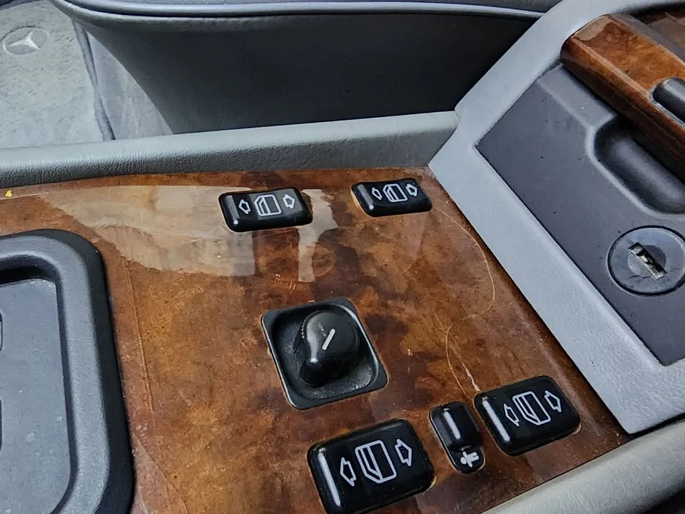1995 Mercedes-Benz W210 E-Class - Image 13 of 19