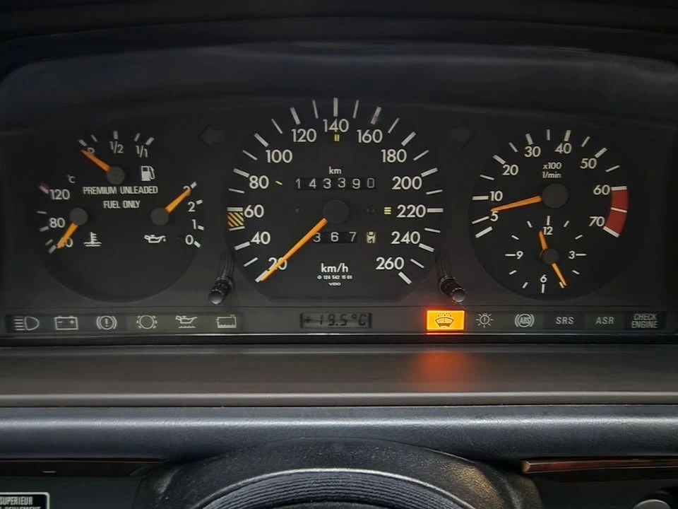 1995 Mercedes-Benz W210 E-Class - Image 10 of 19